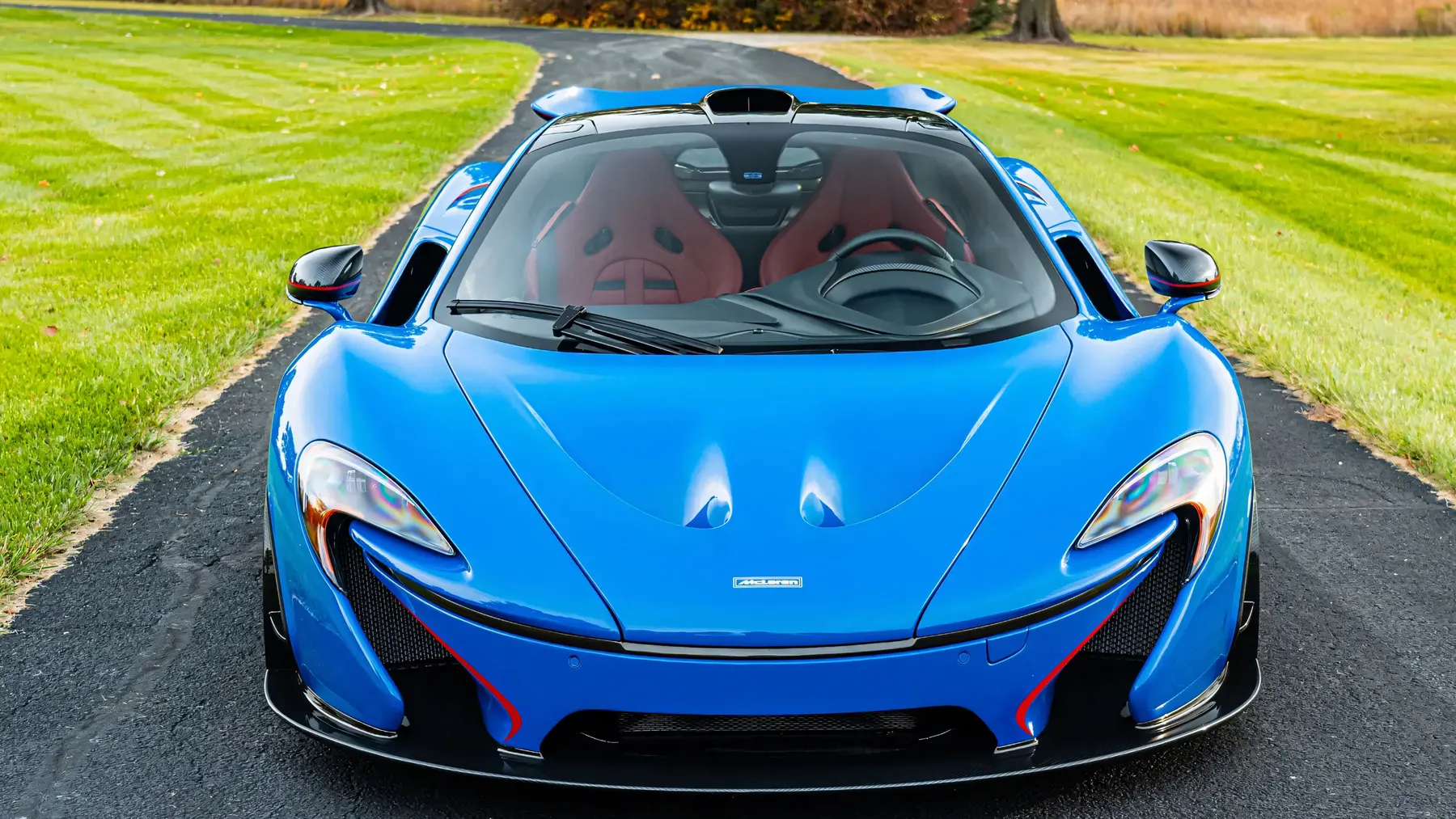 2015 McLaren P1 - photo 3