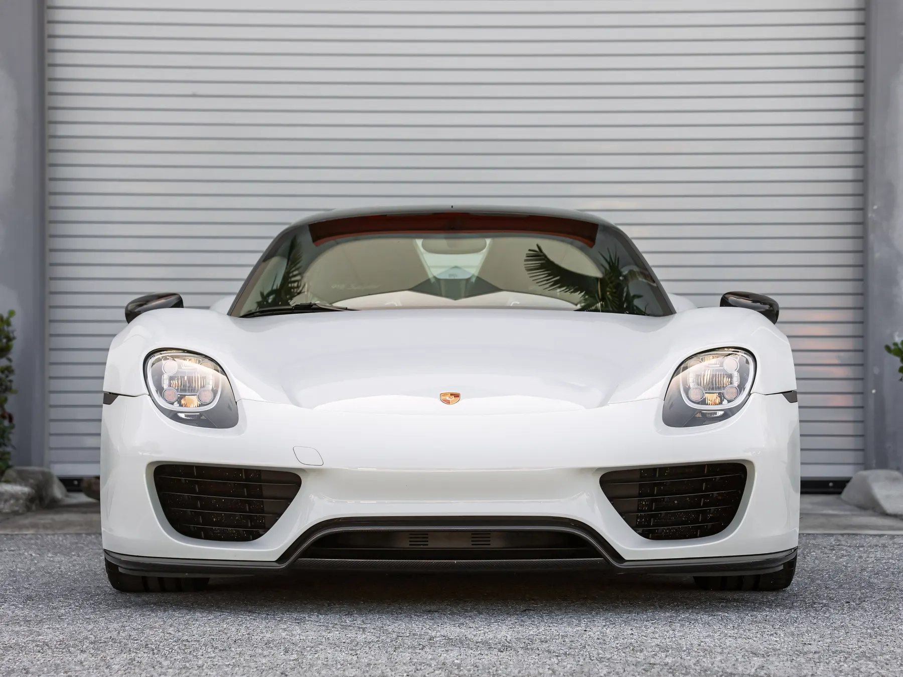 2015 Porsche 918 'Weissach' Spyder - photo 3