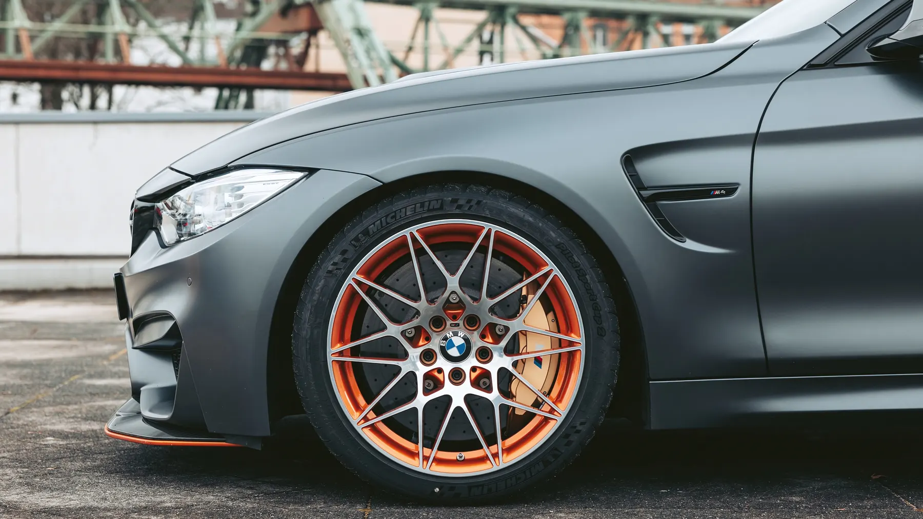 2016 BMW M4 GTS - photo 2