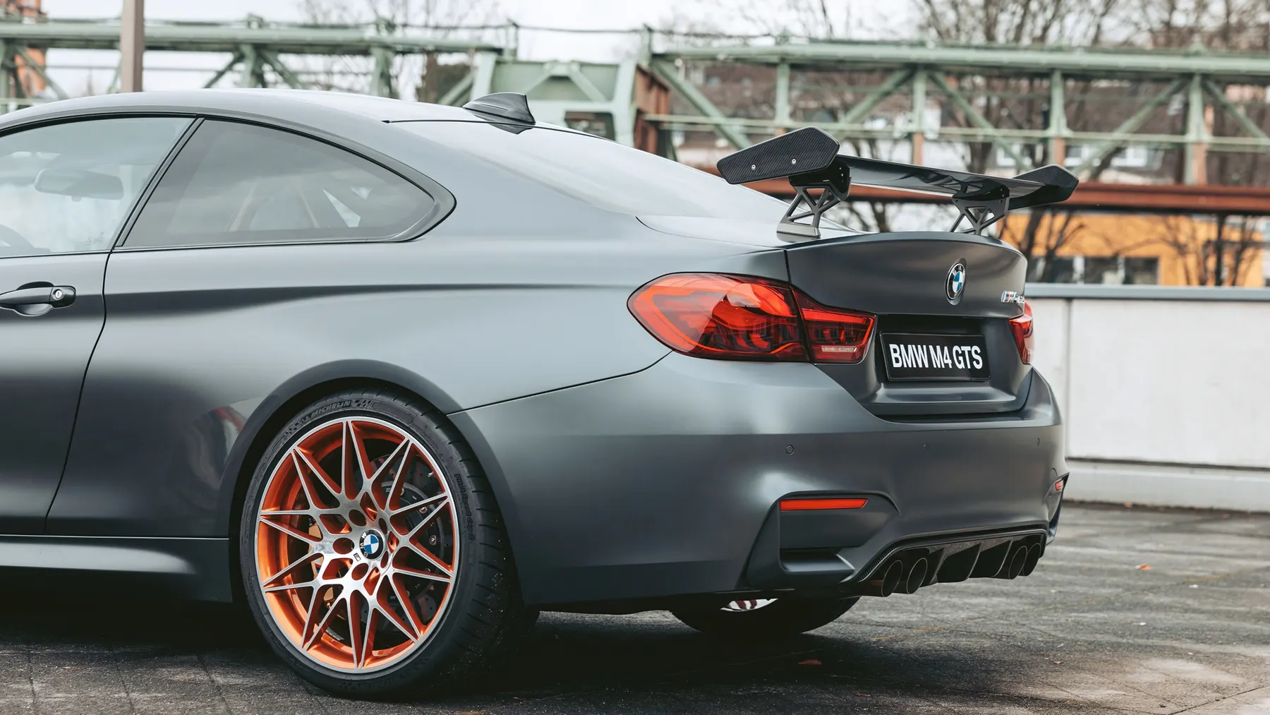 2016 BMW M4 GTS - photo 4