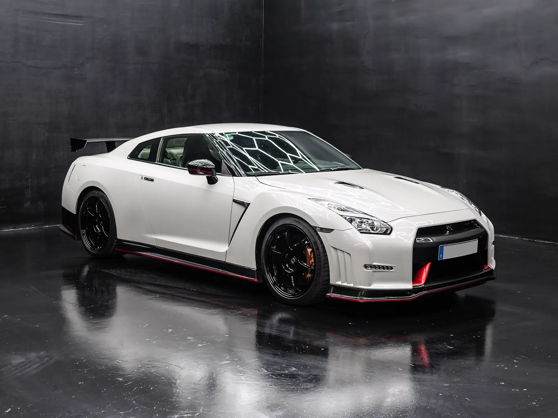 2016 Nissan GT-R NISMO - photo 1