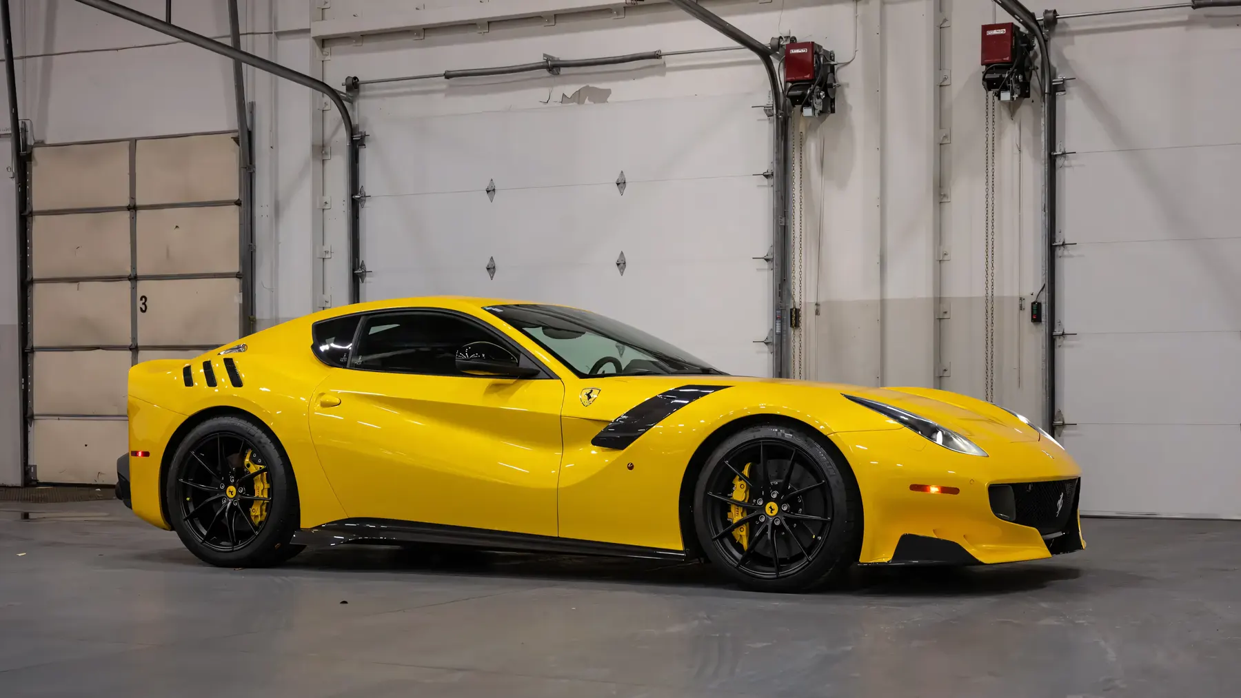 2017 Ferrari F12tdf - photo 5