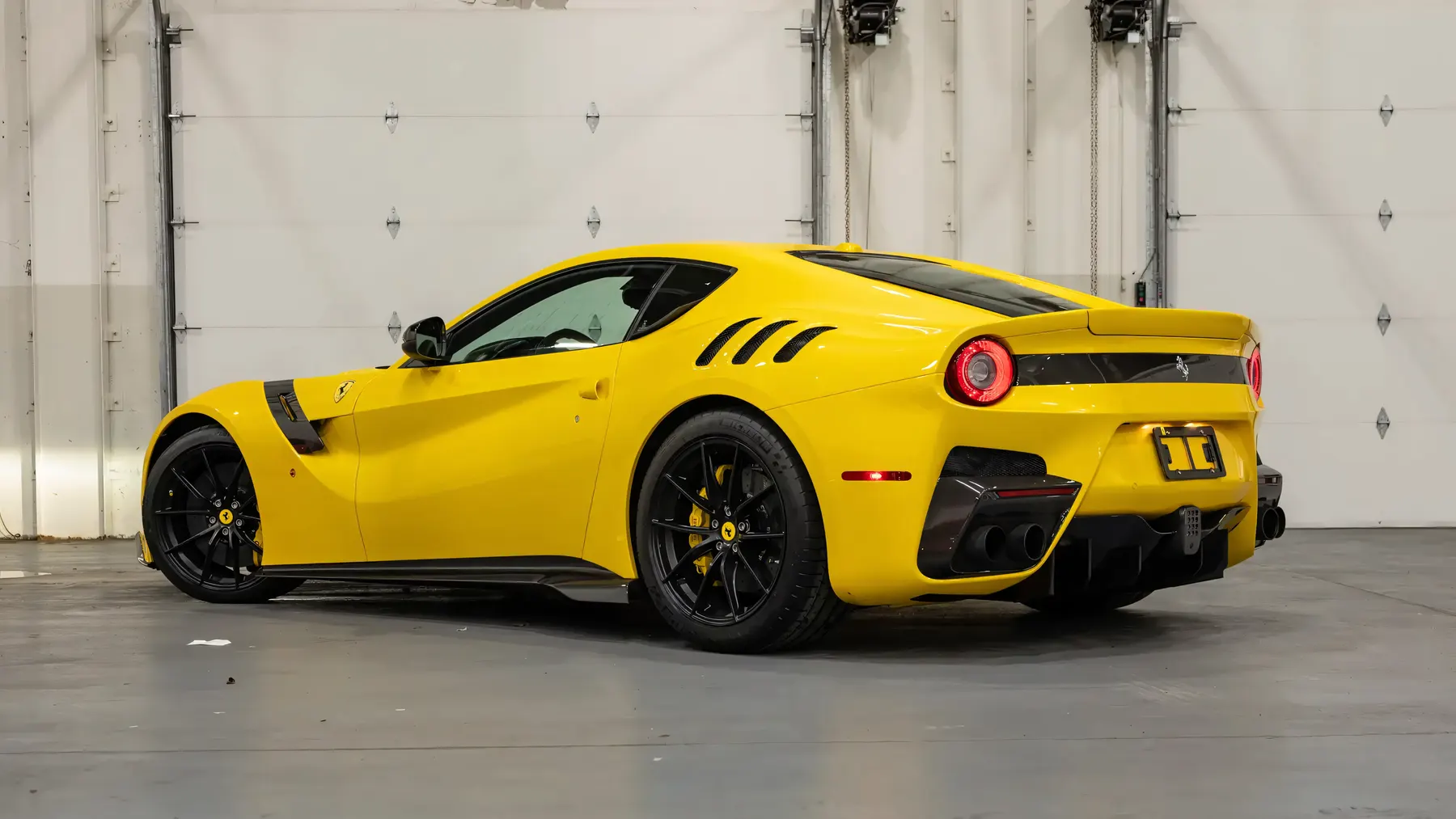 2017 Ferrari F12tdf - photo 2