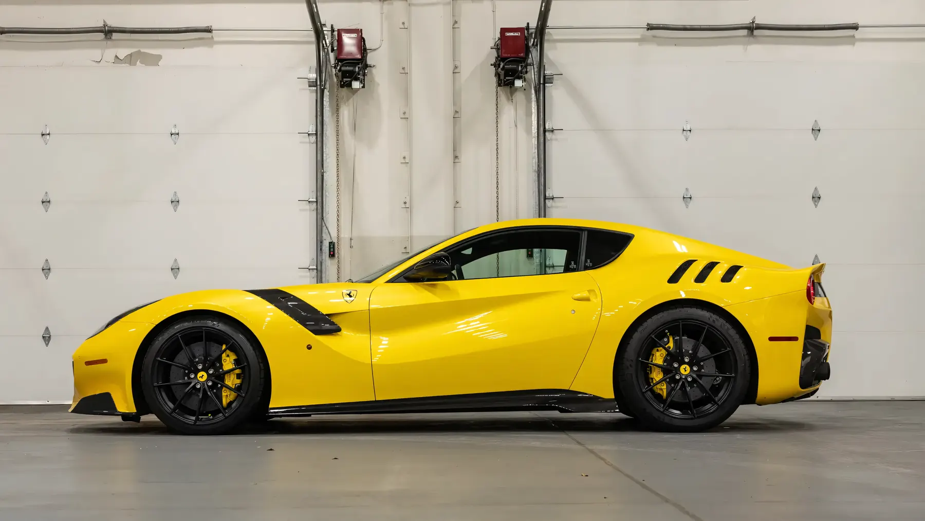 2017 Ferrari F12tdf - photo 6