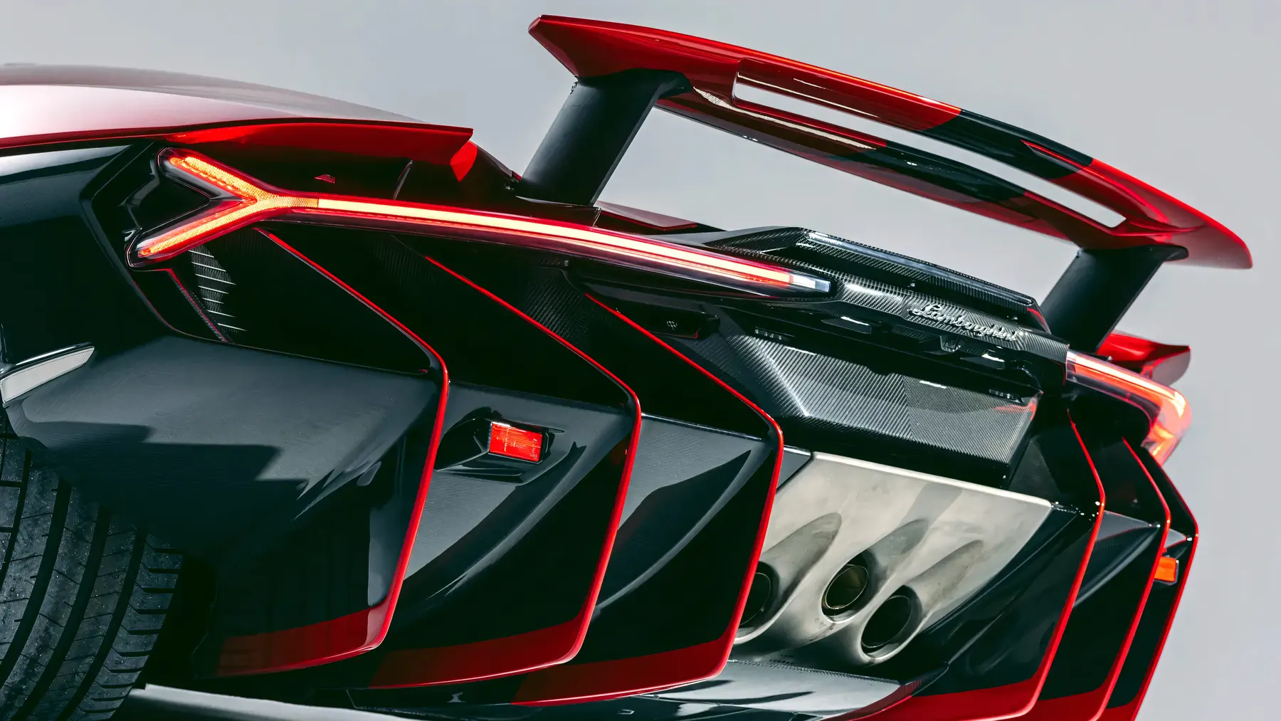 2018 Lamborghini Centenario LP770-4 Roadster - photo 2