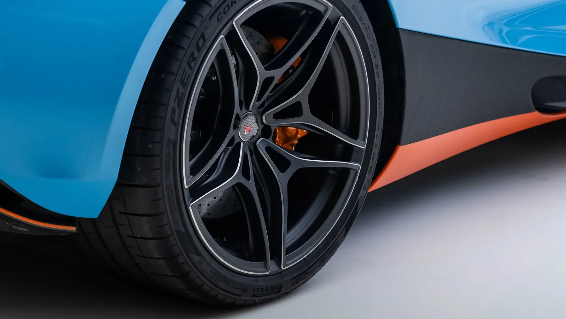 2018 McLaren 720S - photo 5