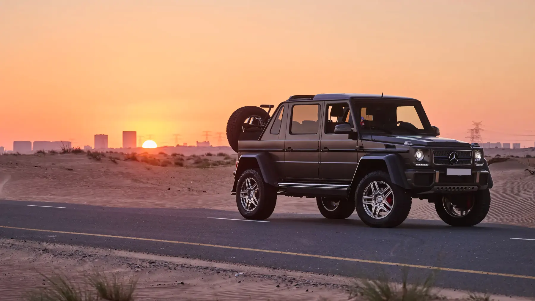 2018 Mercedes-Maybach G 650 Landaulet - photo 4