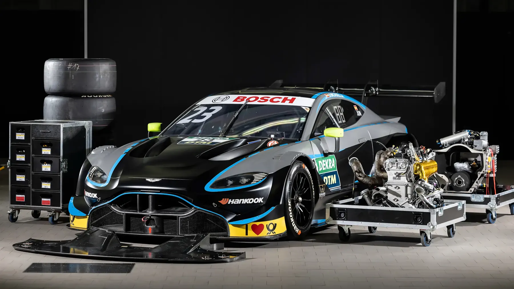 2019 Aston Martin Vantage DTM - photo 6