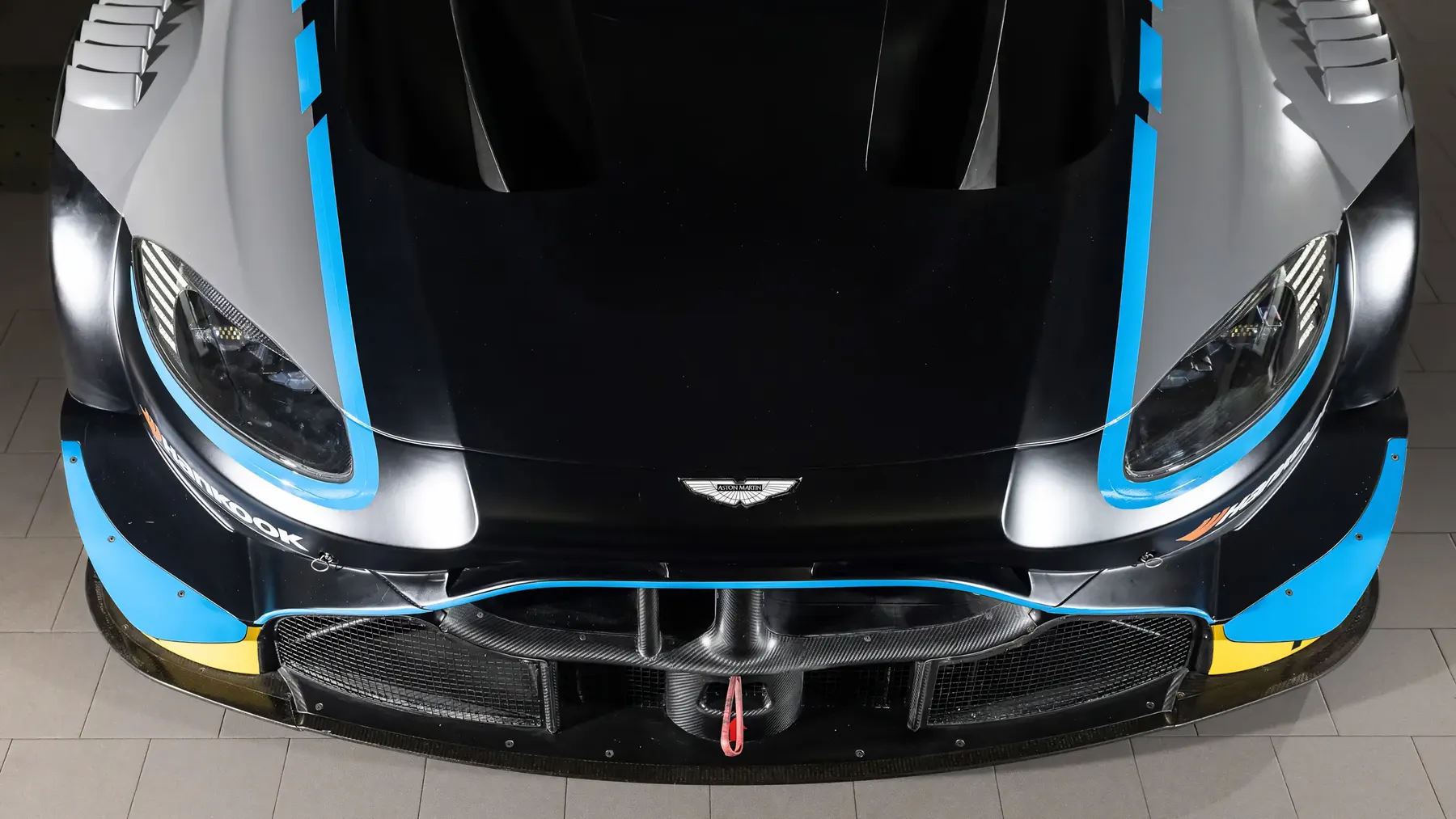 2019 Aston Martin Vantage DTM - photo 5