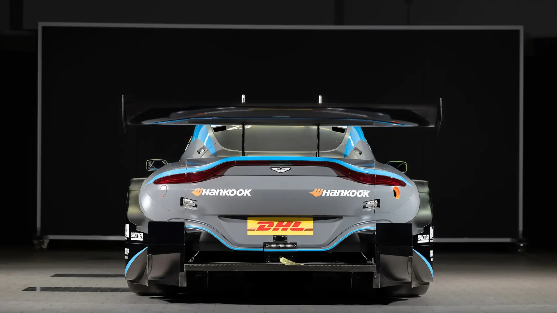 2019 Aston Martin Vantage DTM - photo 7
