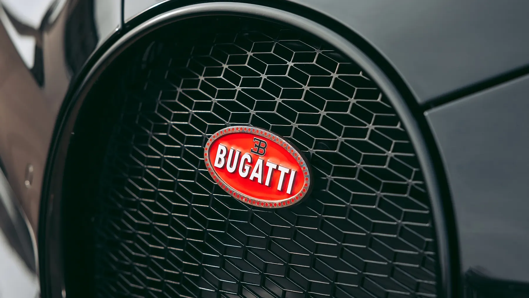 2019 Bugatti Chiron - photo 1