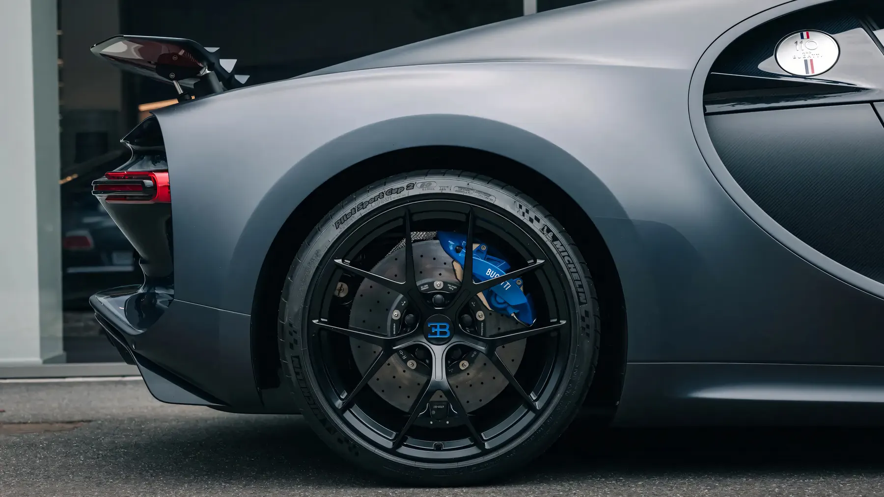 2019 Bugatti Chiron Sport '110 Ans Bugatti' - photo 5