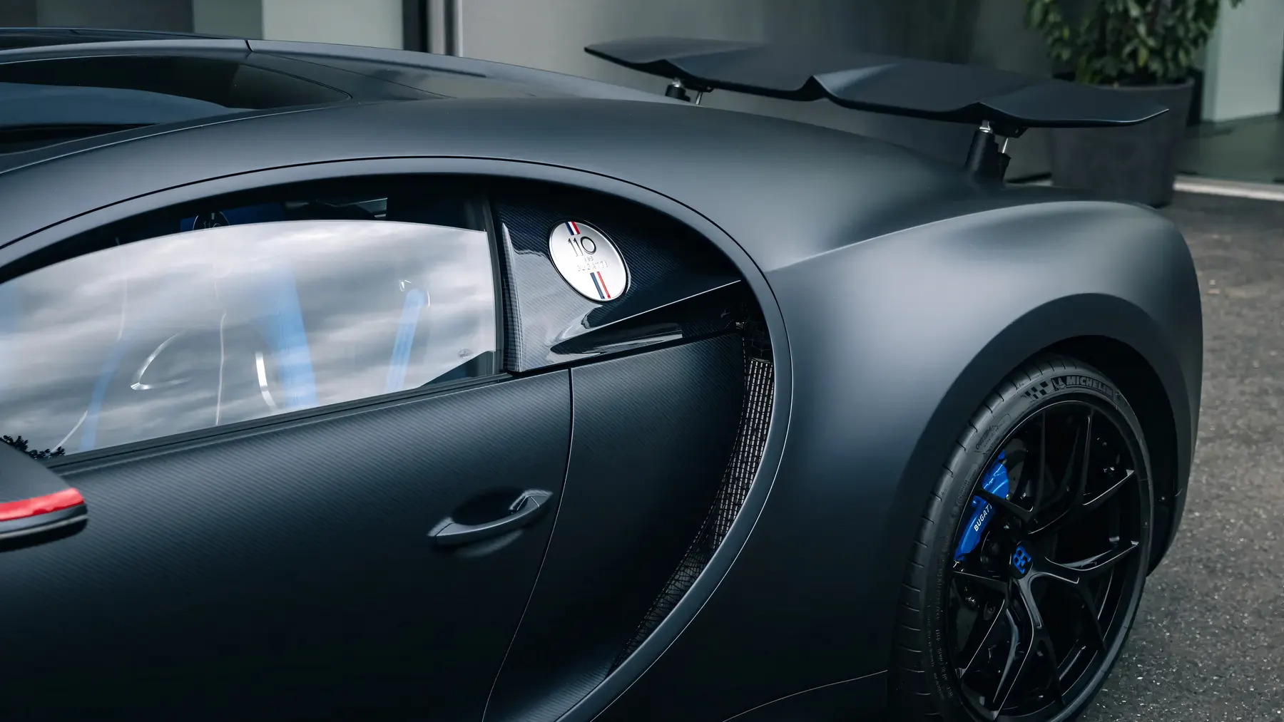2019 Bugatti Chiron Sport '110 Ans Bugatti' - photo 6