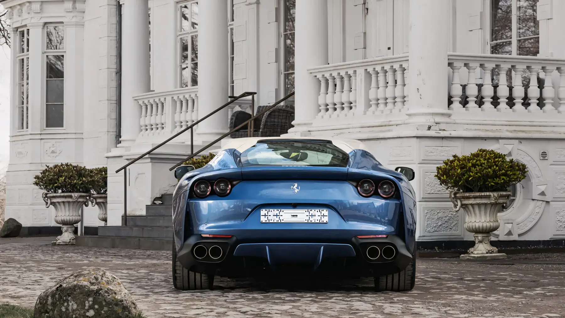 2019 Ferrari 812 Superfast '0719 SA' - photo 3