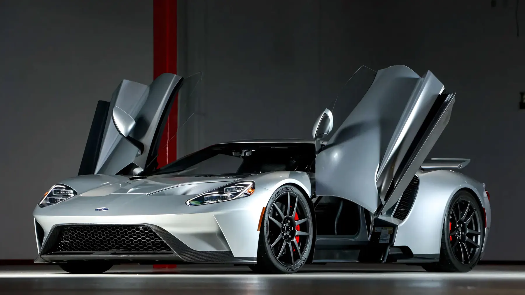 2019 Ford GT - photo 4