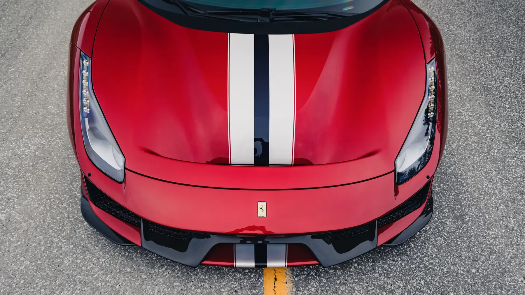 2020 Ferrari 488 Pista Coupe - photo 1