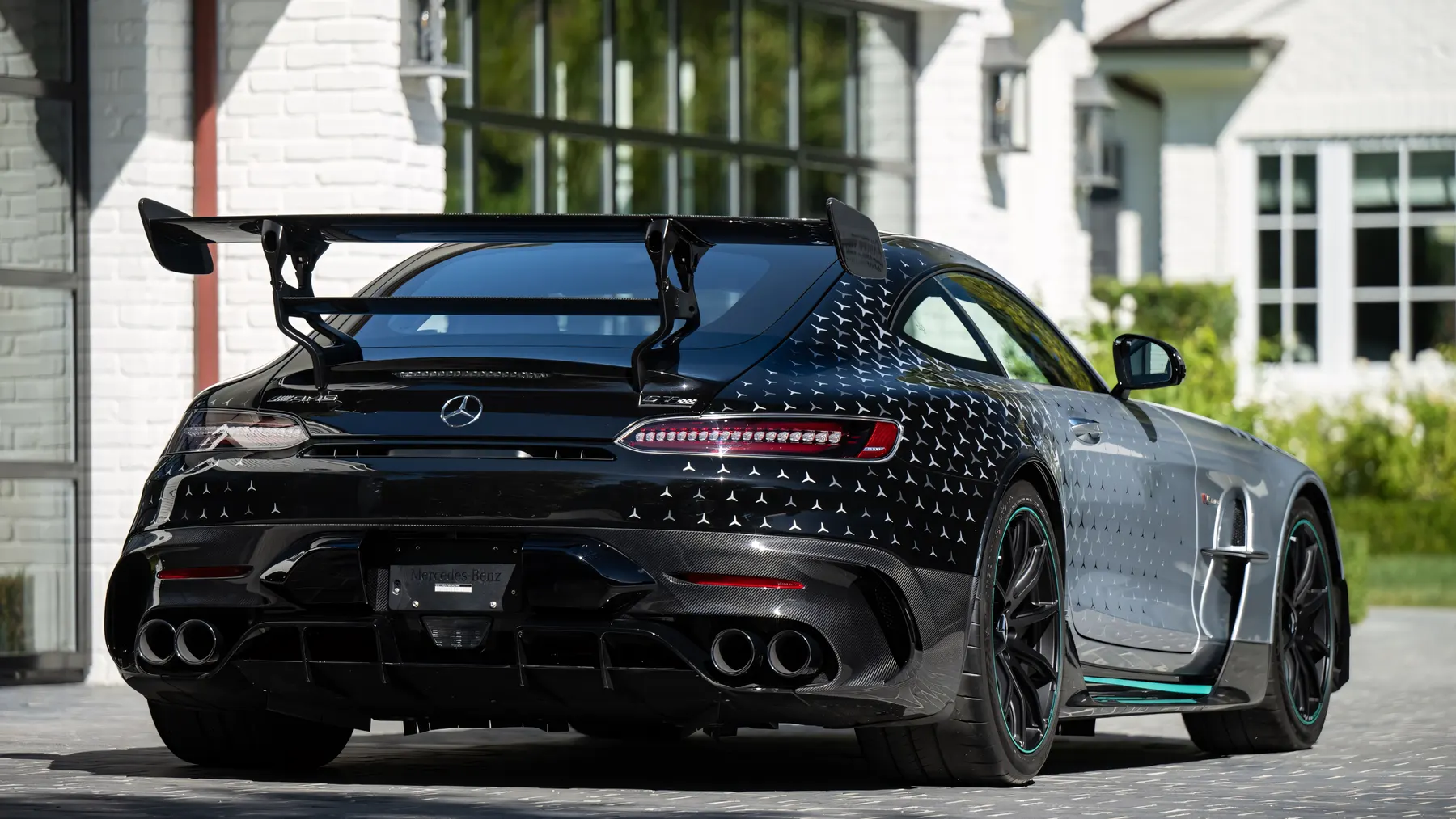 2021 Mercedes-AMG GT Black Series Project One Edition - photo 1