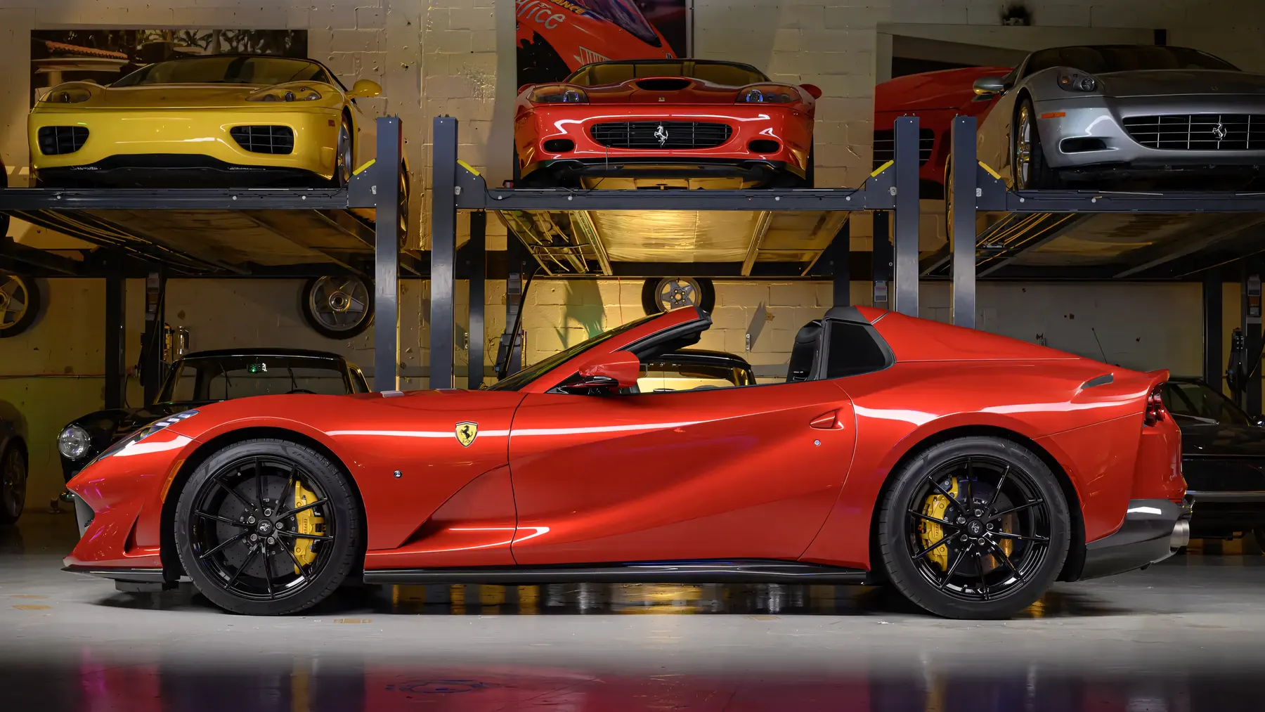 2022 Ferrari 812 GTS - photo 4