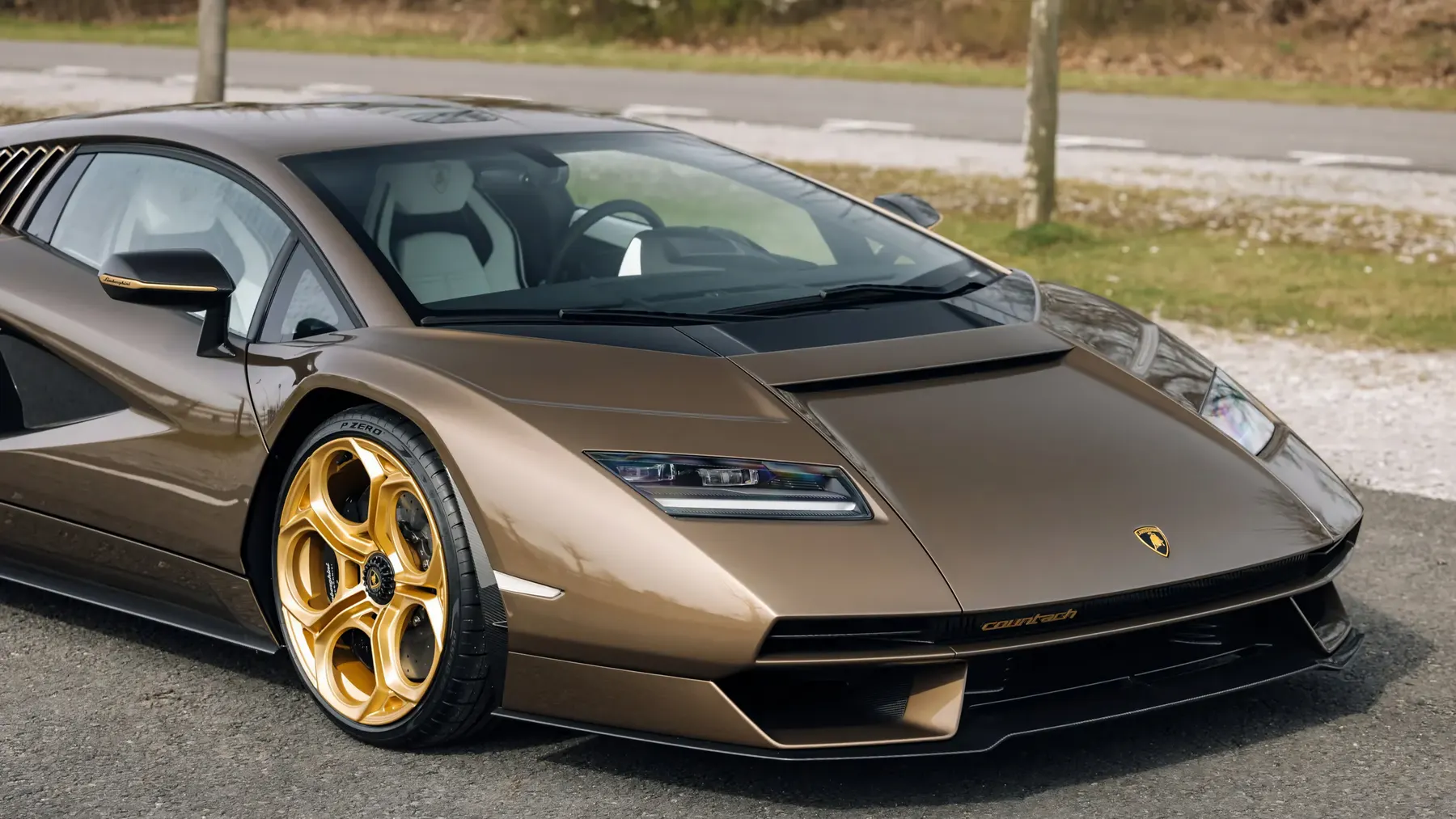 2022 Lamborghini Countach LPI 800-4 - photo 2