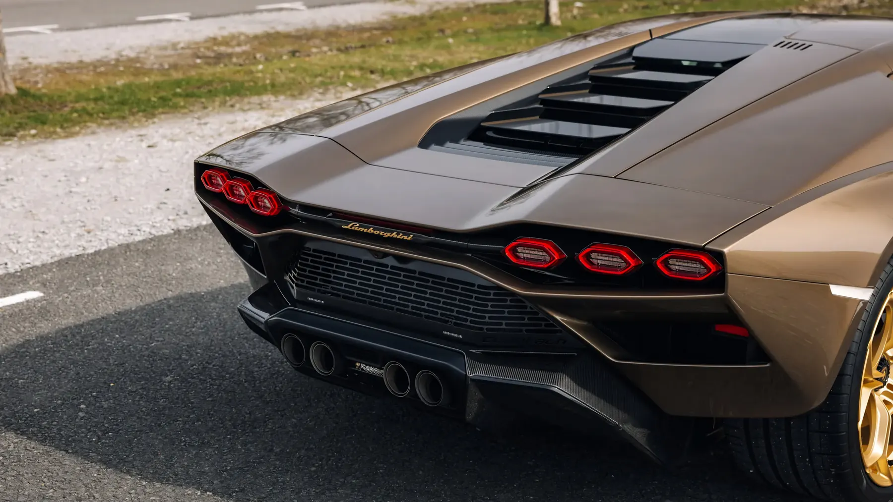 2022 Lamborghini Countach LPI 800-4 - photo 4