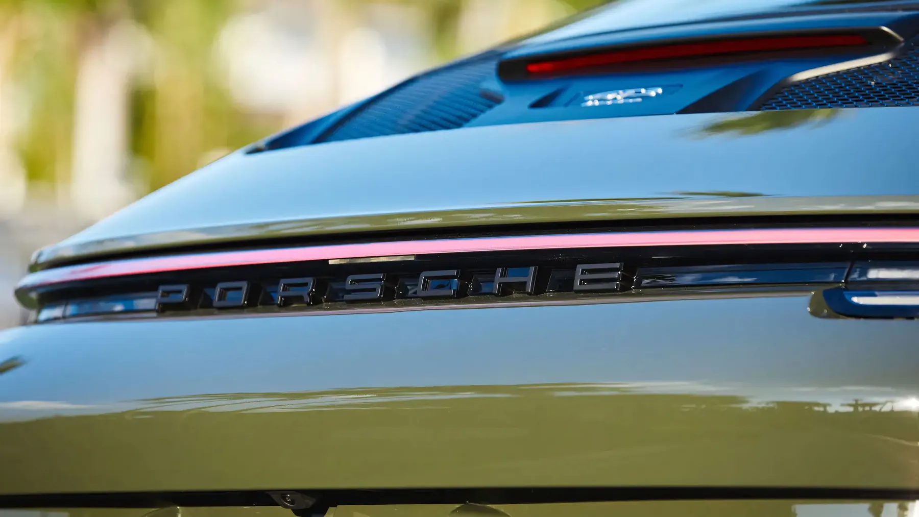 2022 Porsche 911 GT3 Touring Package - photo 3