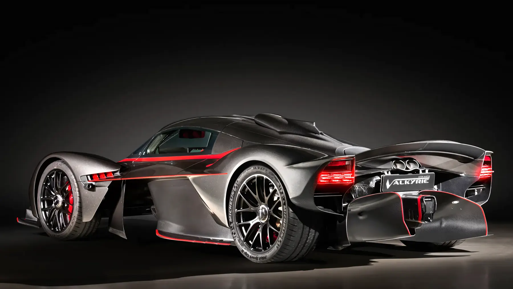 2023 Aston Martin Valkyrie Coupé - photo 6
