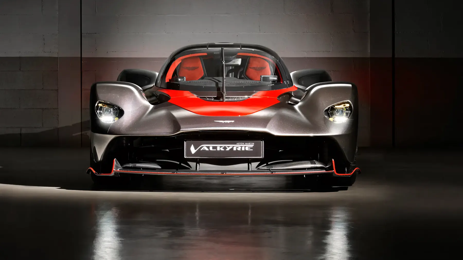 2023 Aston Martin Valkyrie Coupé - photo 3