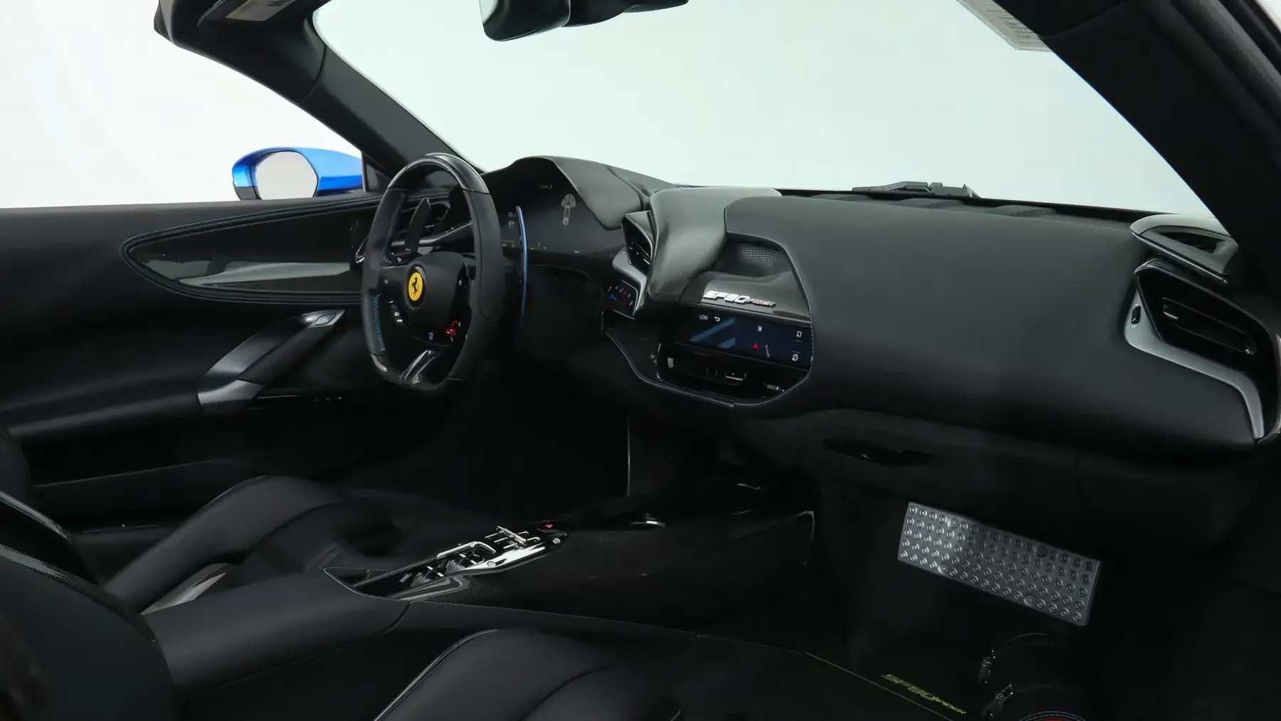 2023 Ferrari SF90 Spider 'Atelier' - photo 3