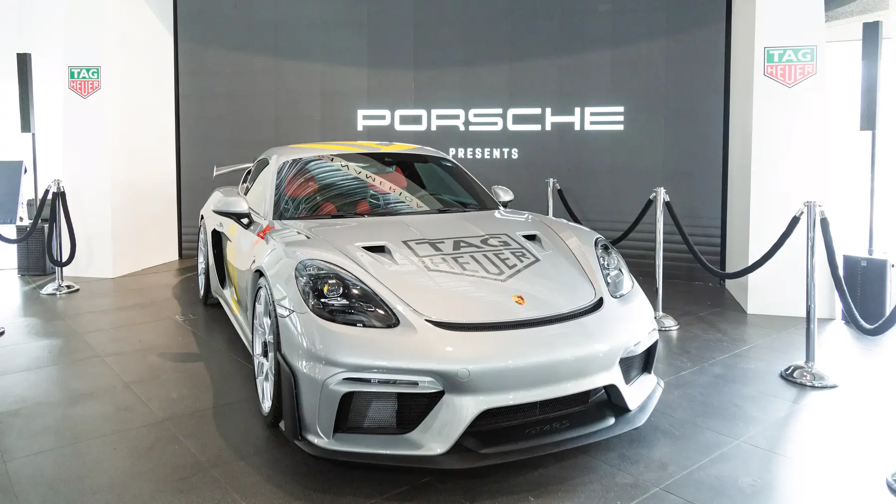 2023 Porsche 718 Cayman GT4 RS - photo 6